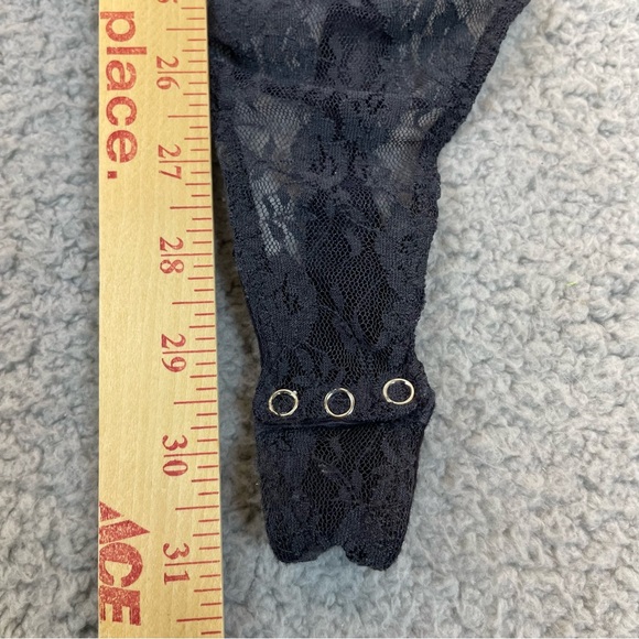 Intimately Free People‎ Lace Bodysuit Sz Small Floral with Coverup Sexy feminine - Picture 12 of 15